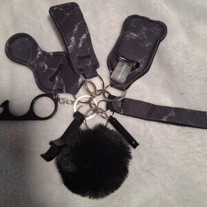 Basic Safety Keychain w/Black Marble design